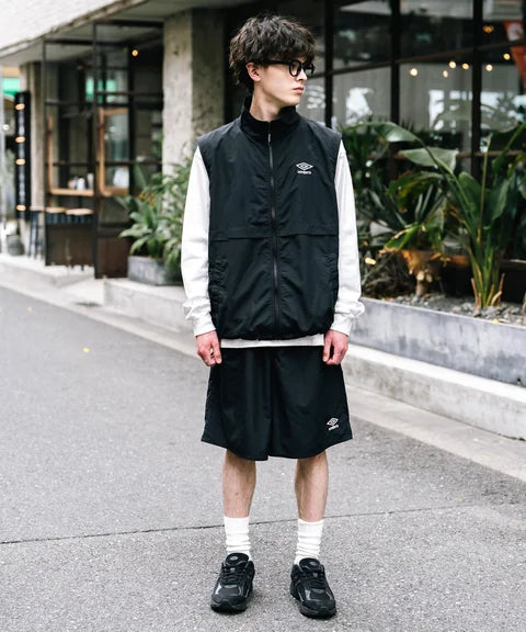 Umbro 別注 速乾刺繡短褲