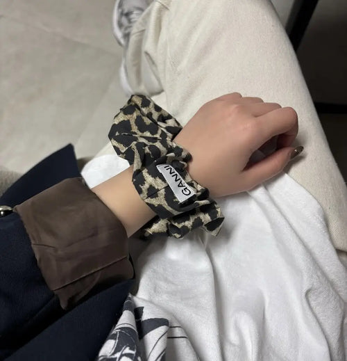 Ganni 美美豹紋Scrunch
