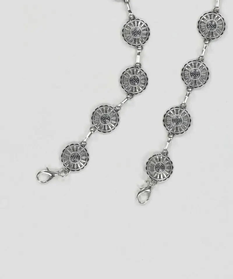 Concho Mobile Chain Strap
