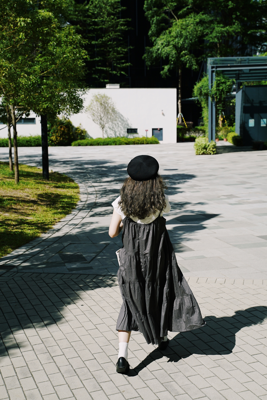 日本層層吊帶裙