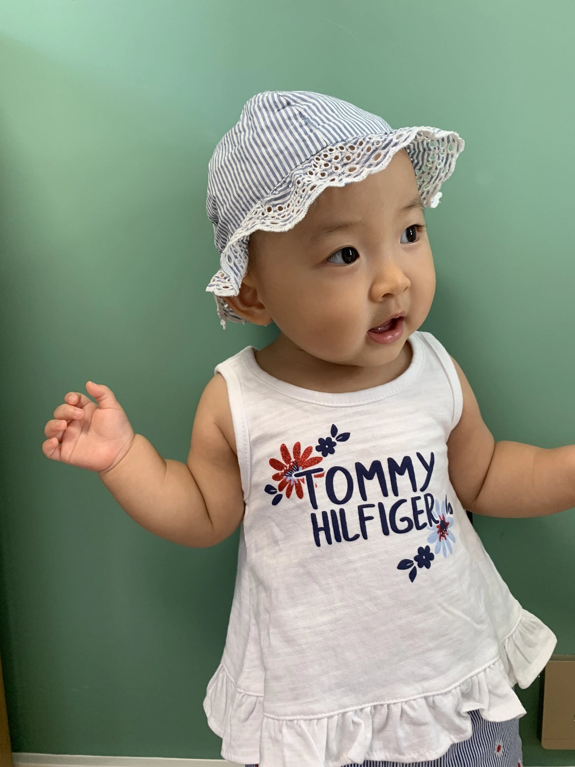 現貨｜Tommy Hilfiger Baby Girls' 2pcs Shorts Set - White/Stripes
