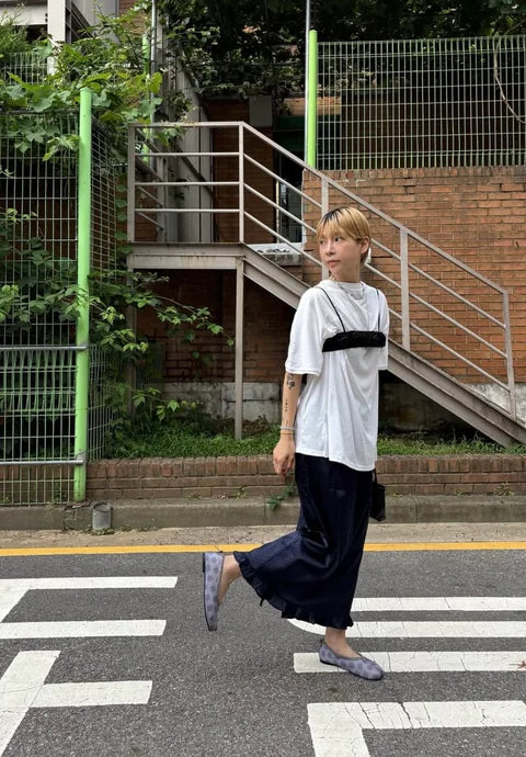 ()PAES Tabi Dot Flats