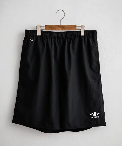 Umbro 別注 速乾刺繡短褲