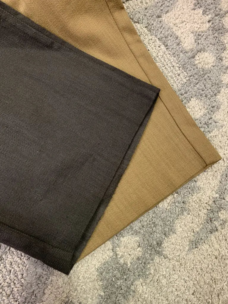 顯腰細！暗直紋闊褲