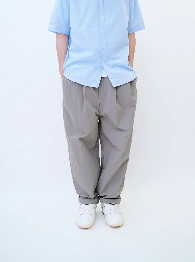 現貨｜韓製滑料Balloon長褲 - Unisex