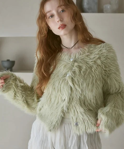 日本 毛毛心形鈕針織外套