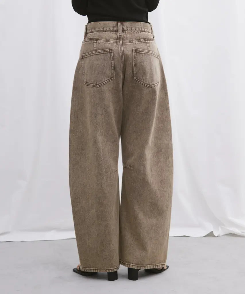 日本 靚cut Barrel Leg Jeans