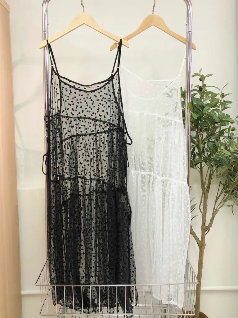 現貨｜心心刺繡透視連身襯裙