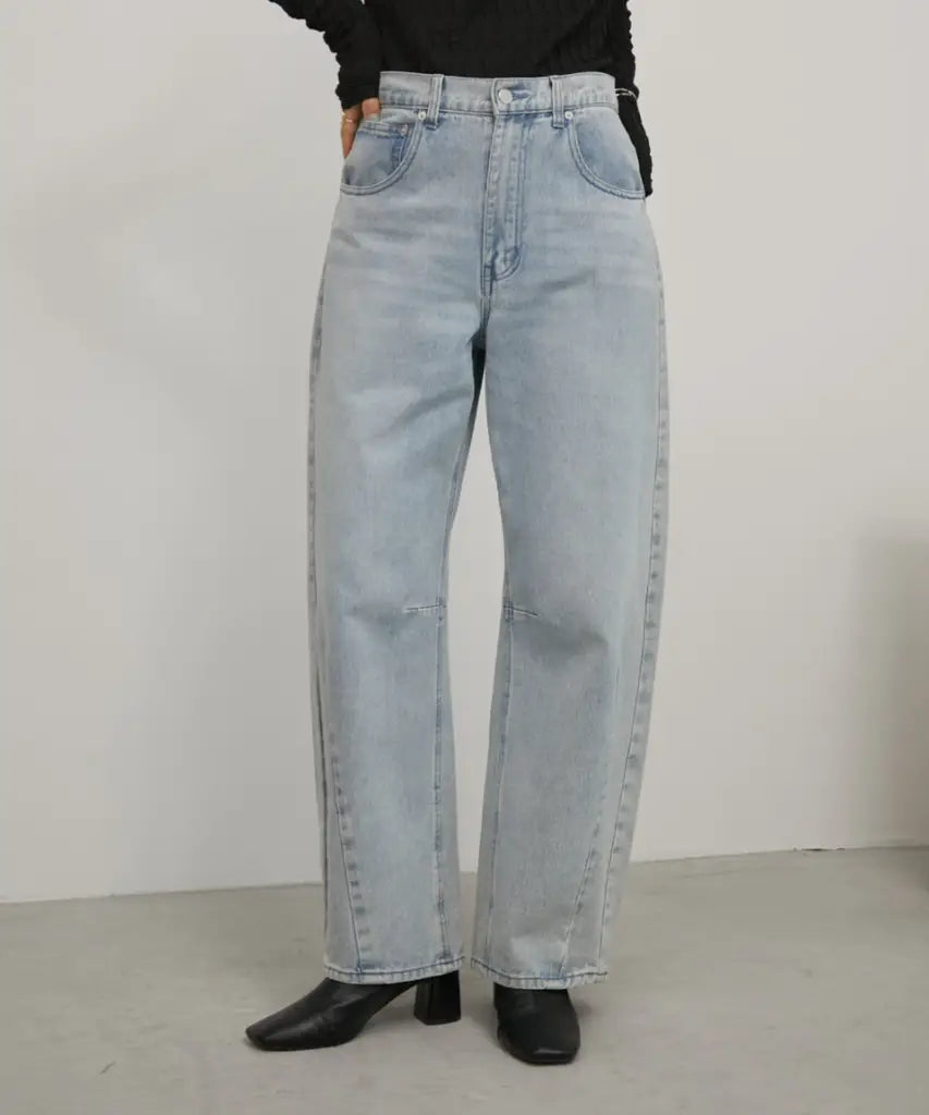 日本 靚cut Barrel Leg Jeans
