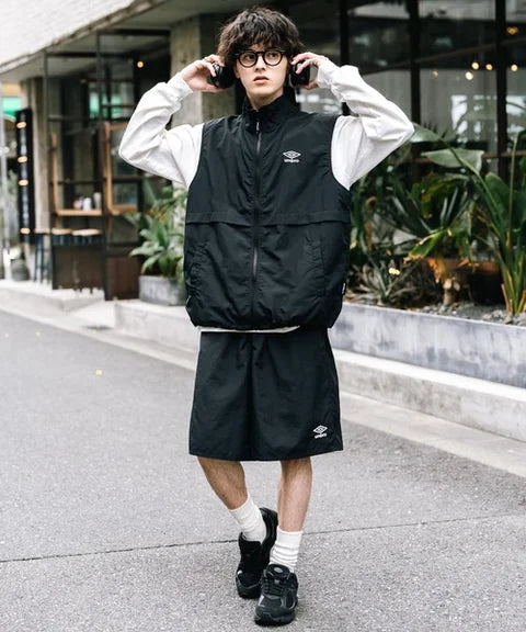 Umbro 別注 速乾刺繡短褲