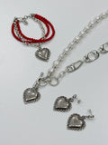 Otro Accesorio -heart with pearl necklace