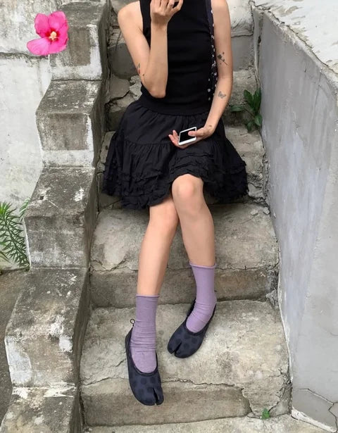 ()PAES Tabi Dot Flats